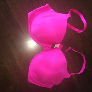 Victoria's Secret neon pink, never worn bra!