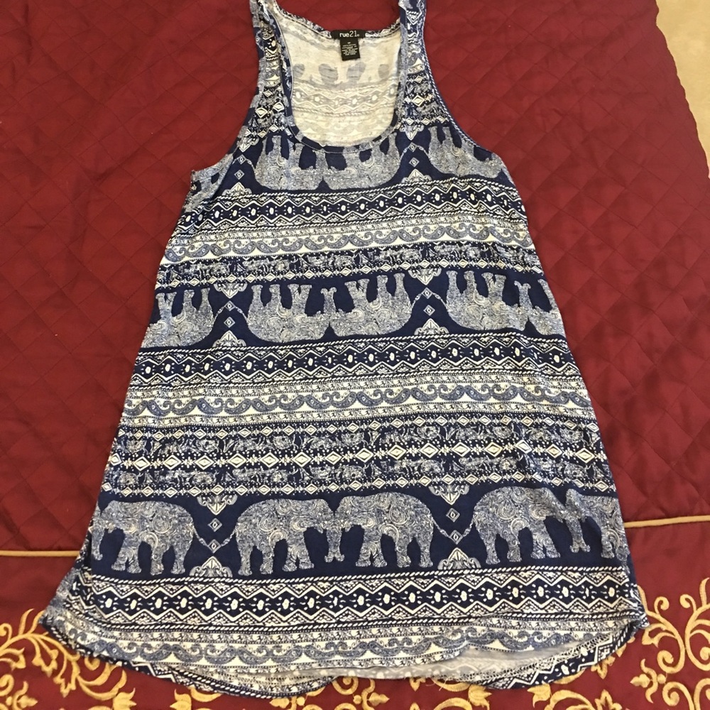 Navy/white elephant patterned tank top