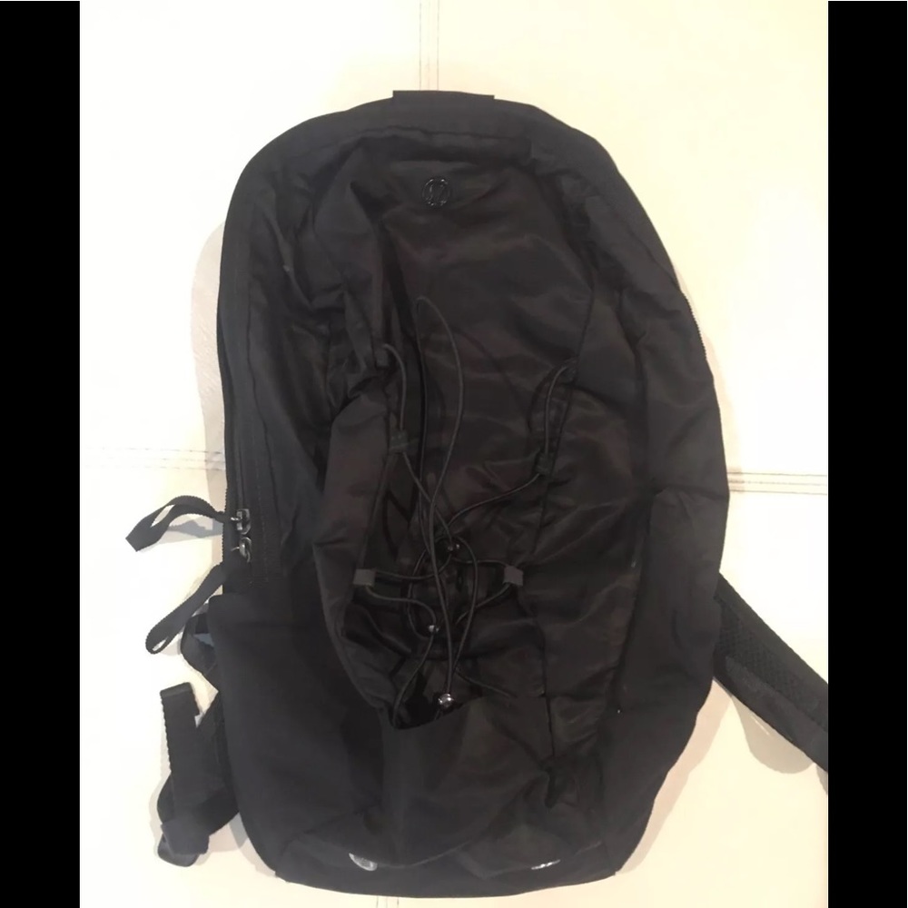 Lululemon Run from Work--black Backpack!