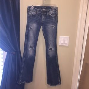 SALE🎉🎉🎉Silver destructed bootcut jeans