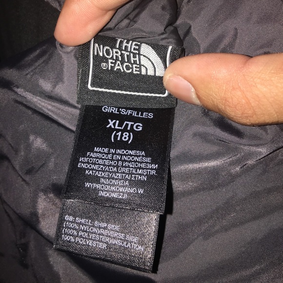 The North Face Reversible Jacket - Picture 5 of 5