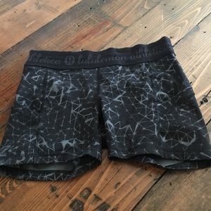 Lululemon booty shorts