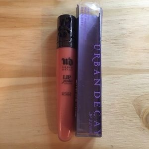 LIP JUNKIE lip gloss
