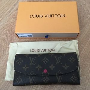 Louis Vuitton Emilie Wallet