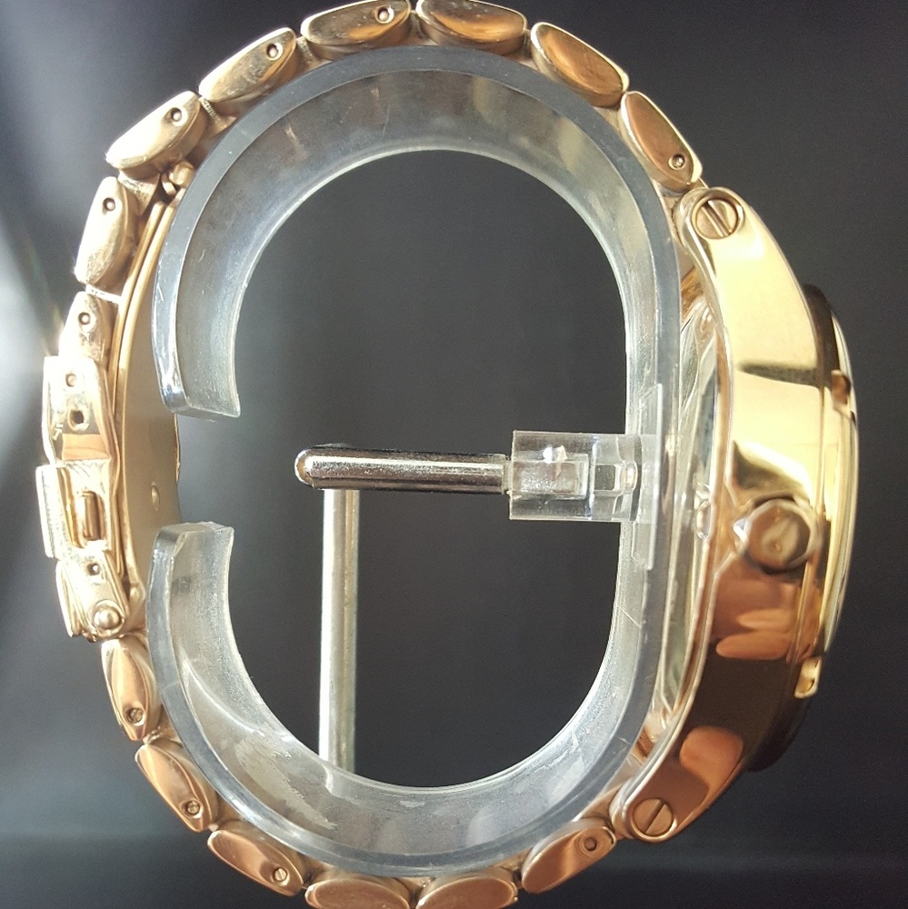 Nixon Rose Gold Camden View 2