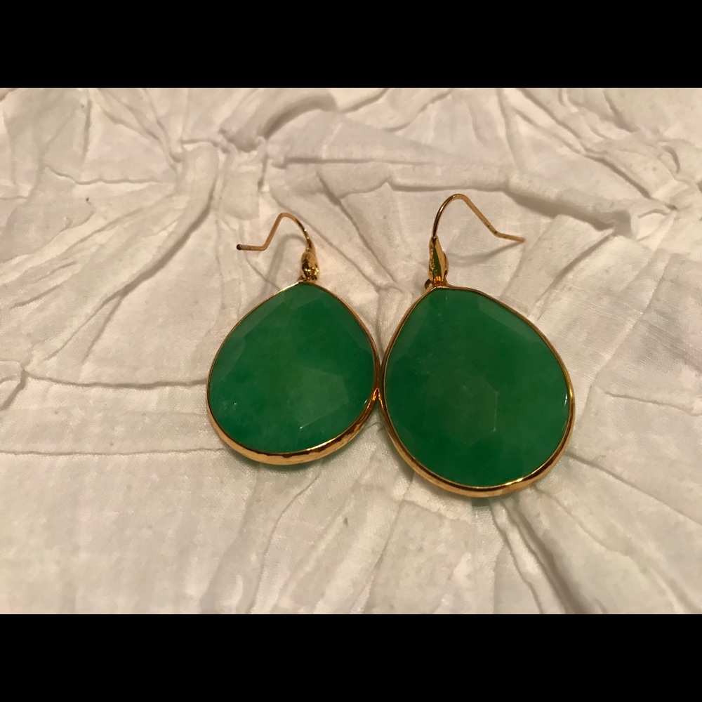 Stella and dot green earrings