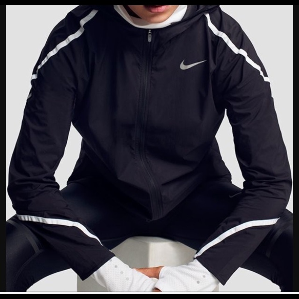 Nike Light Running Jacket