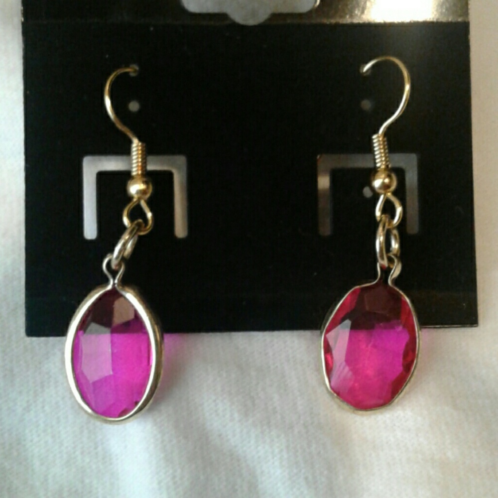💥 Fuchsia drops