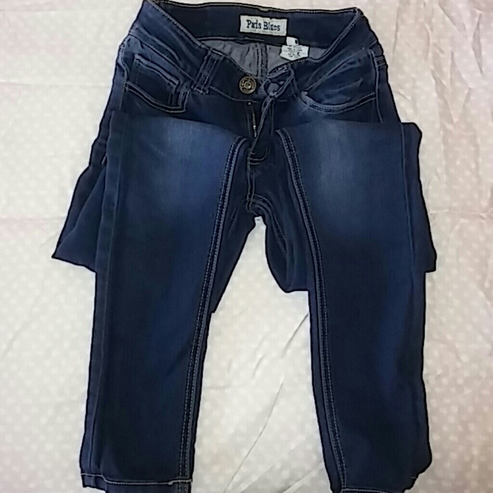 Jeans - Picture 2 of 3