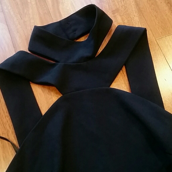 ❤️Choker Neck Mini Dress - Picture 5 of 8