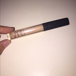 NARS radiant creamy concealer ginger