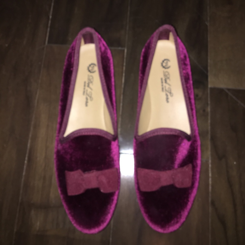 Burgundy Velvet slippers with bow