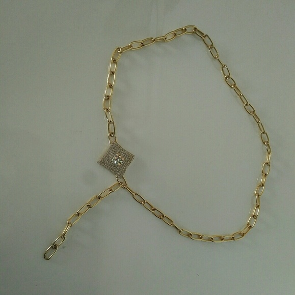 Goldtone chain link belt
