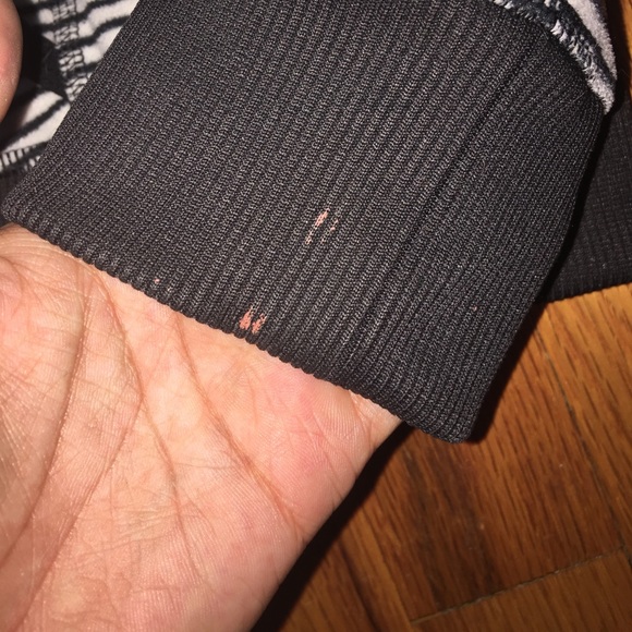 The North Face Fleece Hoodie - Picture 4 of 4