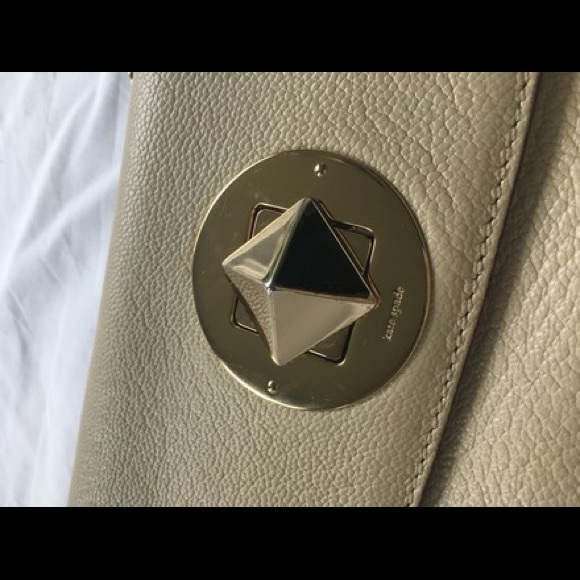 Beige Handbag `Grace` Kate Spade - Vitkac AS Kate Spade Beige Clutch Handbag