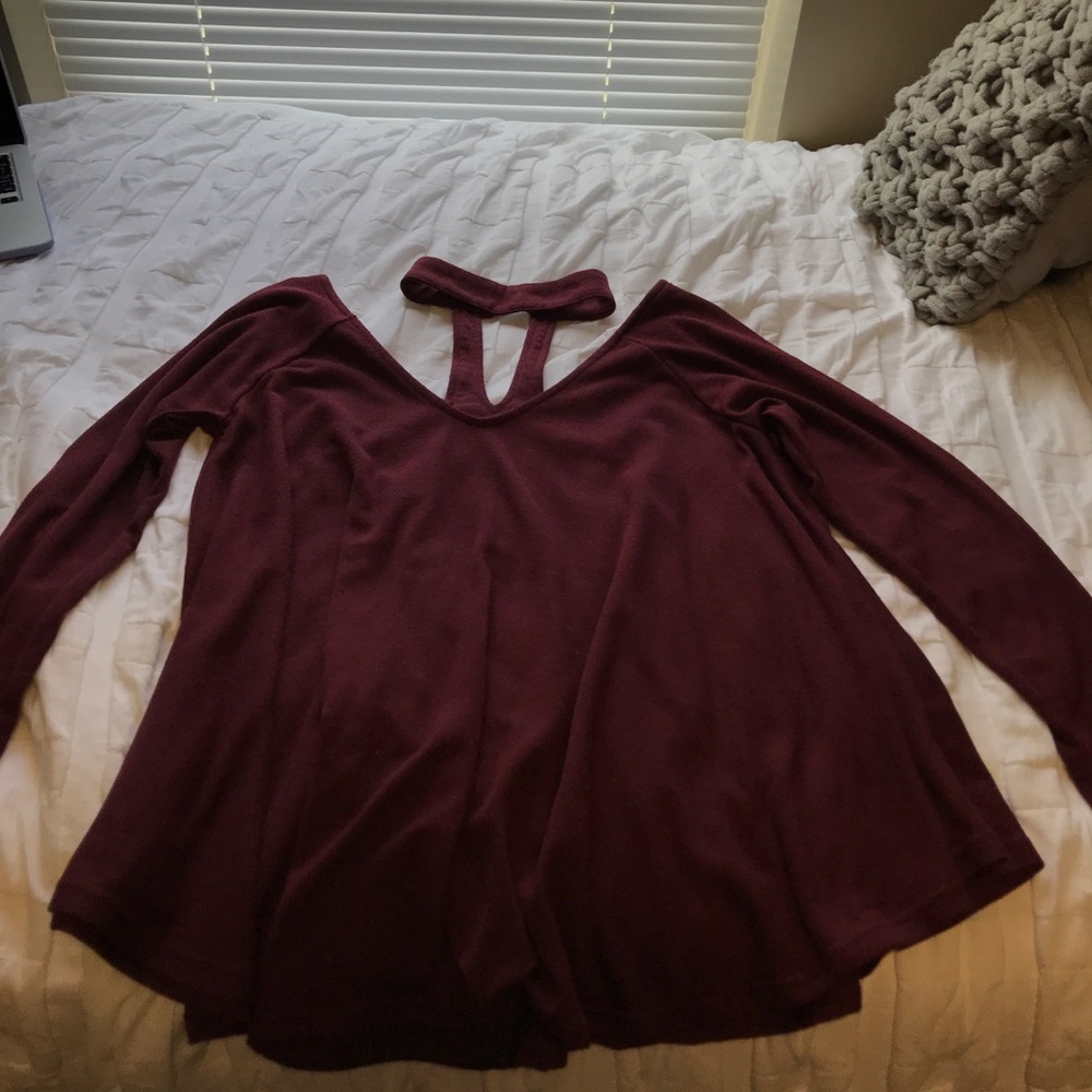 Burgundy sweater with choker attached
