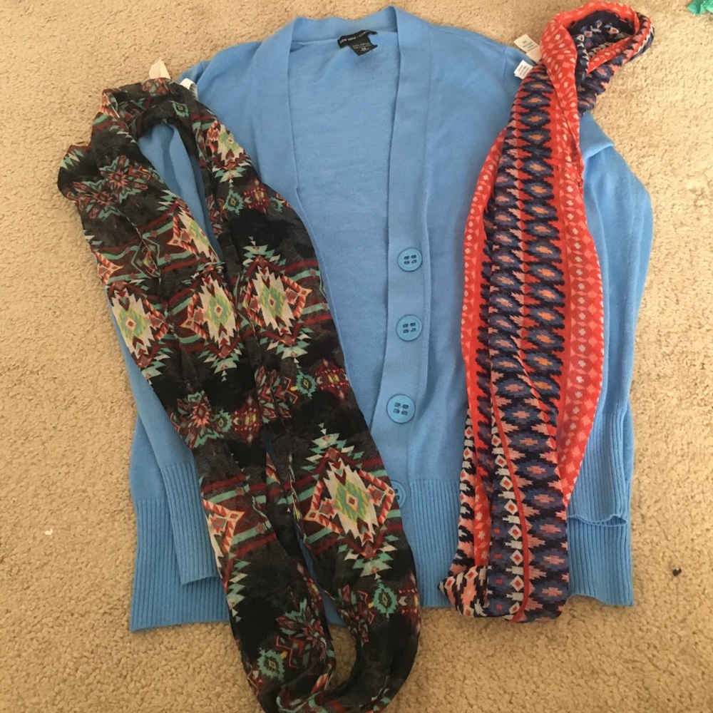 Cardigan and two scarves