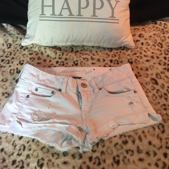 CLOSET CLOSING - Picture 2 of 5