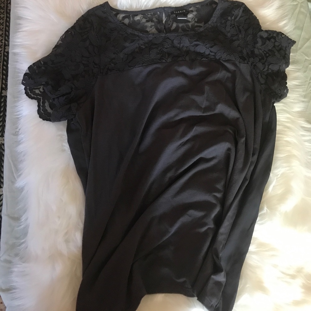 Gorgeous Lacey Torrid Top