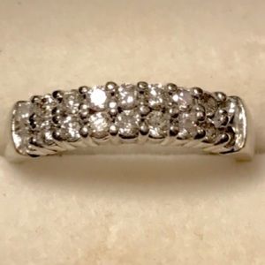 WOMENS DIAMOND ENGAGEMENT,  PROMISE RING.