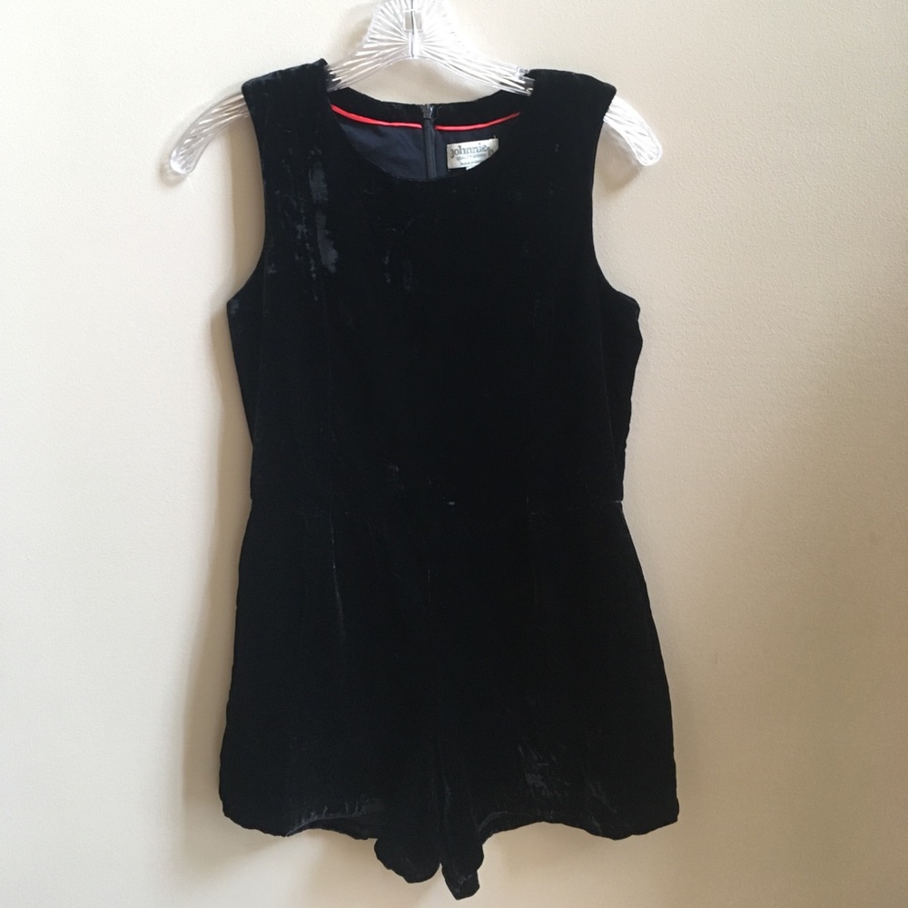 Girls Boden Jonnie b Black Velvet Romper Size 13
