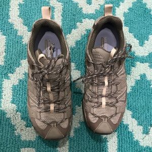 EUC Merrel hiking shoes