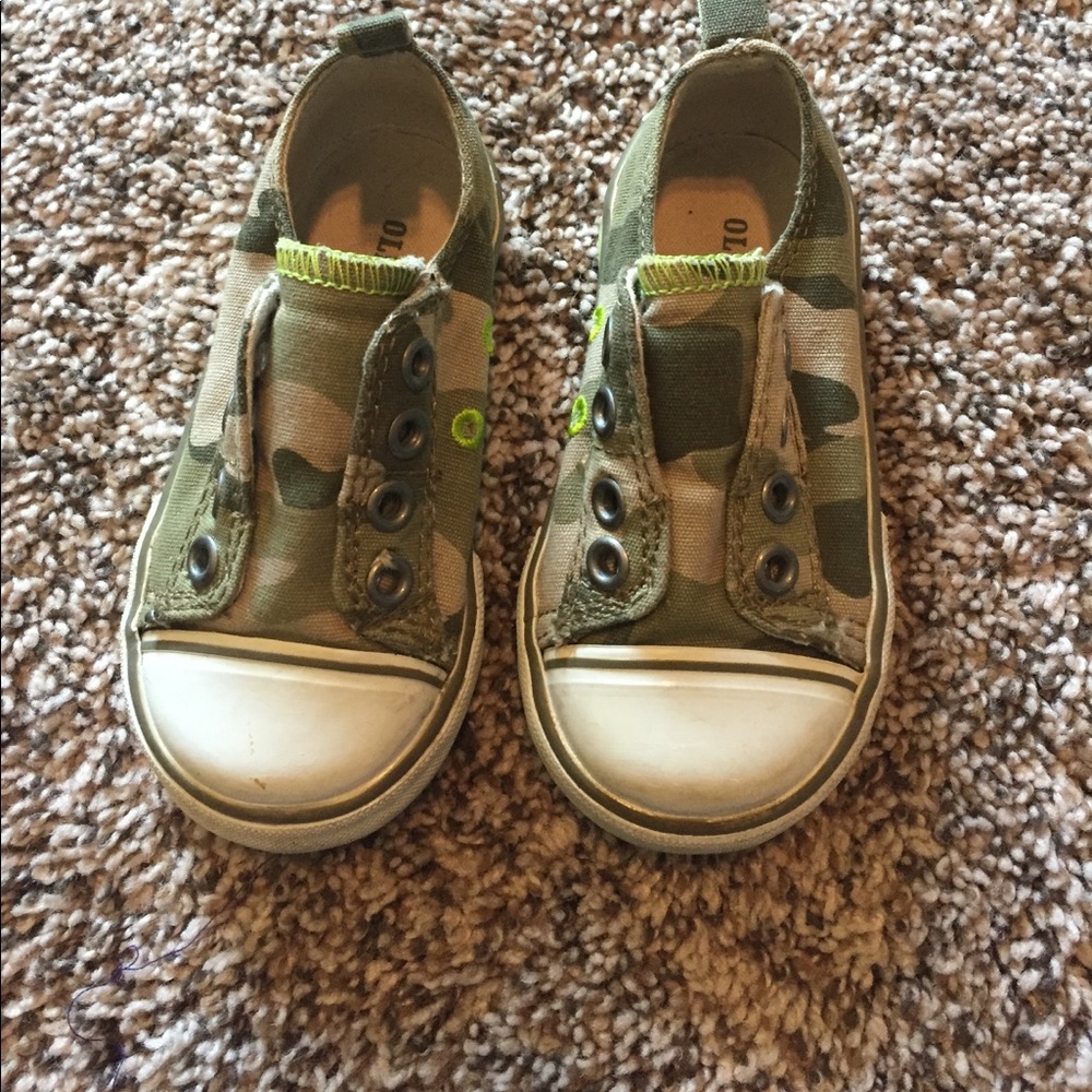 Slip on camo shoe