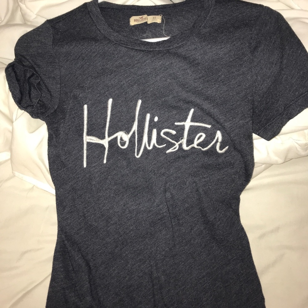 Hollister T-Shirt