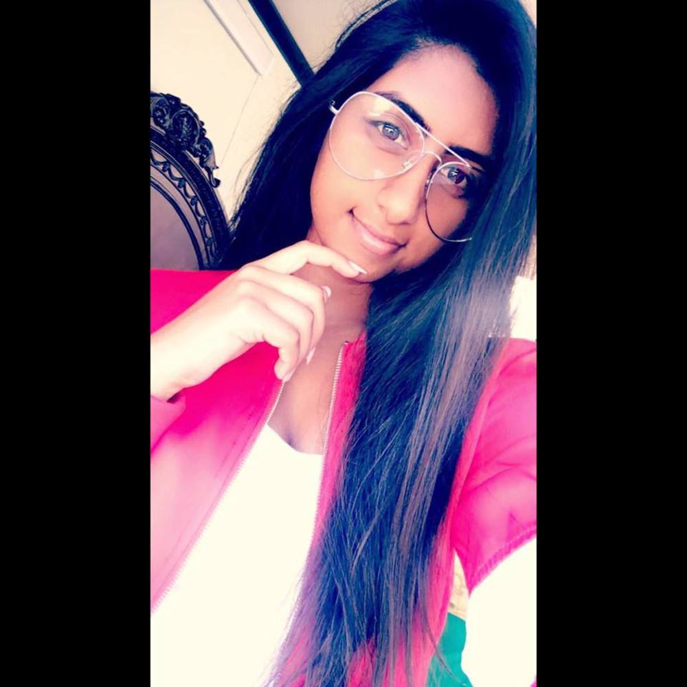 Meet your Posher, Simran