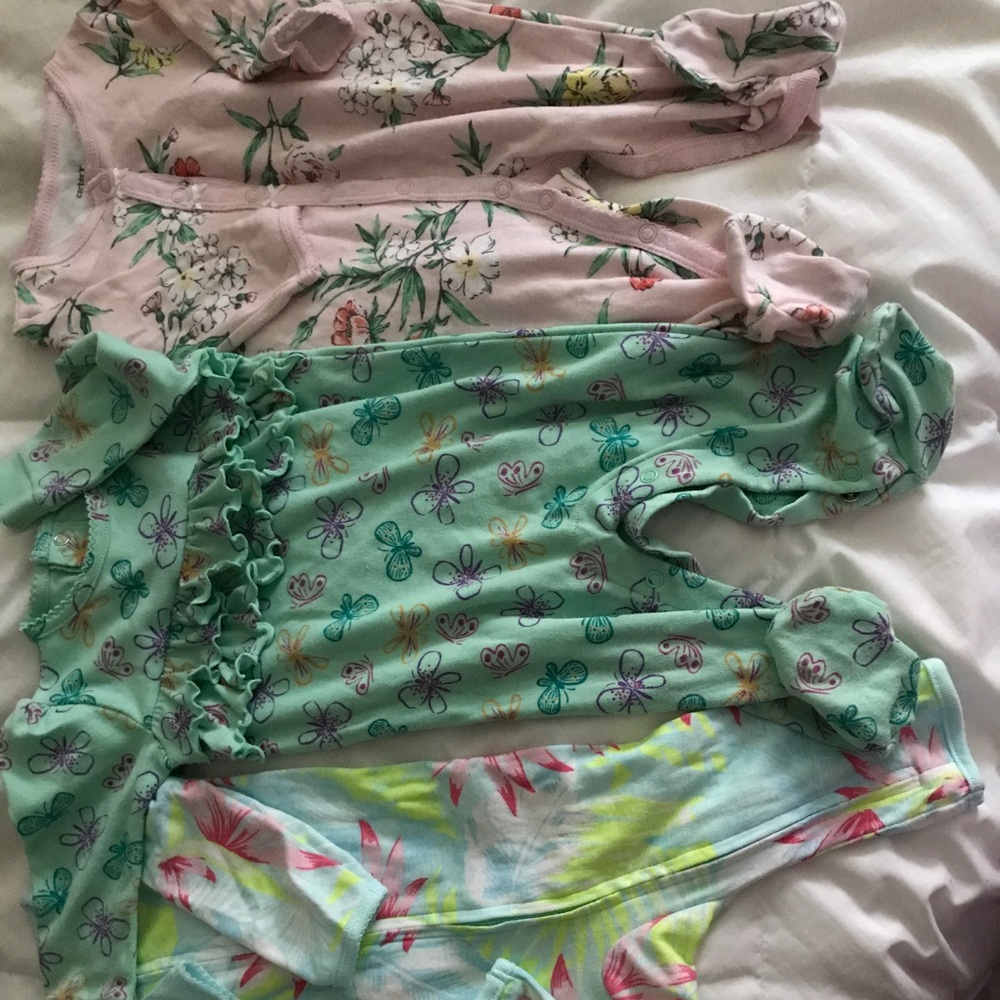 6 month onesies Carters