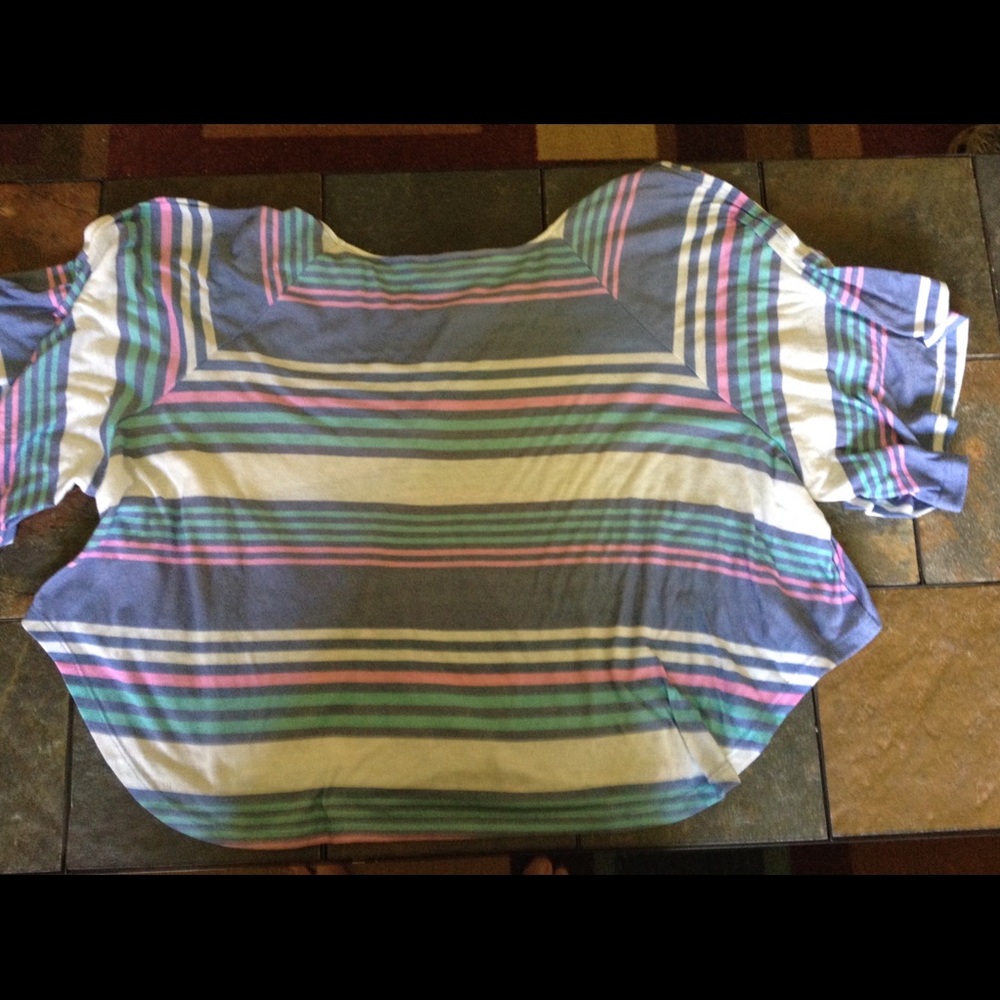 Hang off the shoulder top