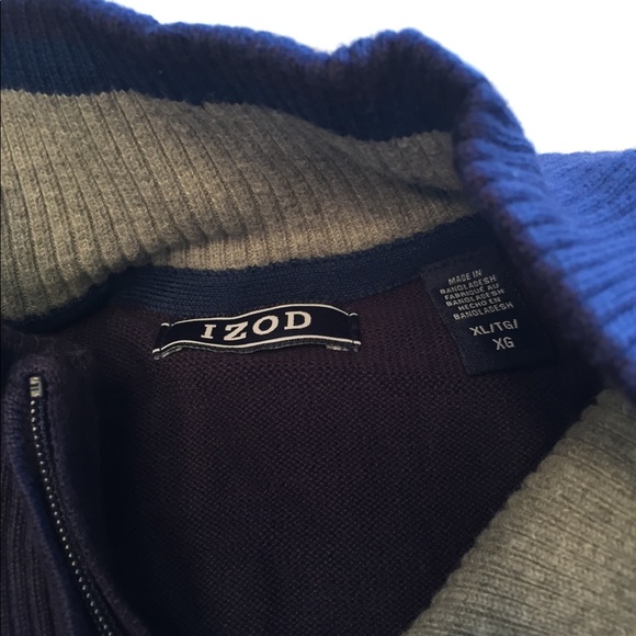 Izod  |  NWT 1/4 Zip Pullover Fieldhouse Sweater - Picture 3 of 5