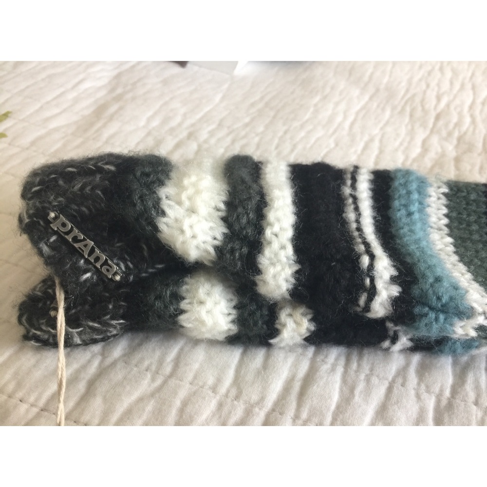 Prana: Gloves
