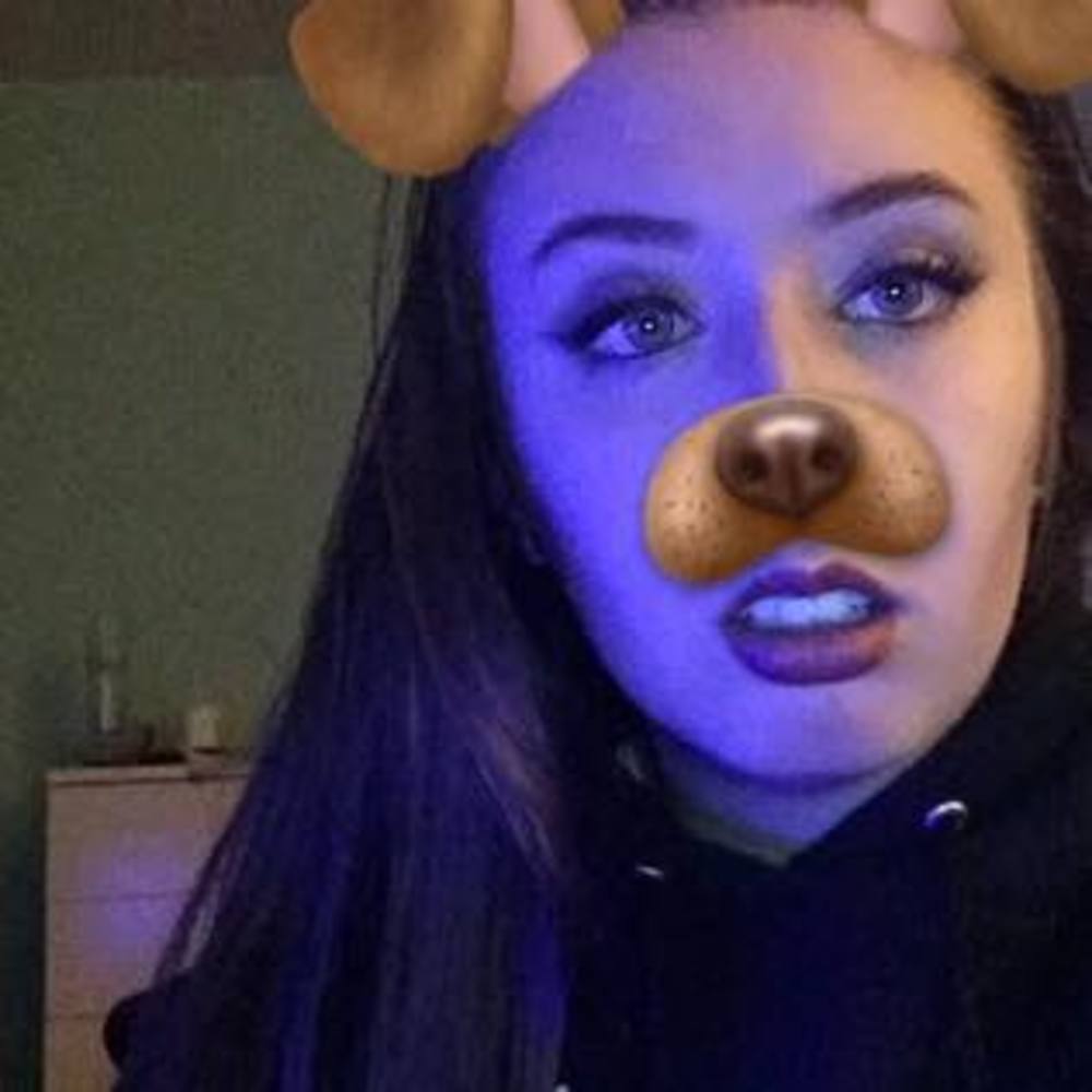 Meet your Posher, Kayla