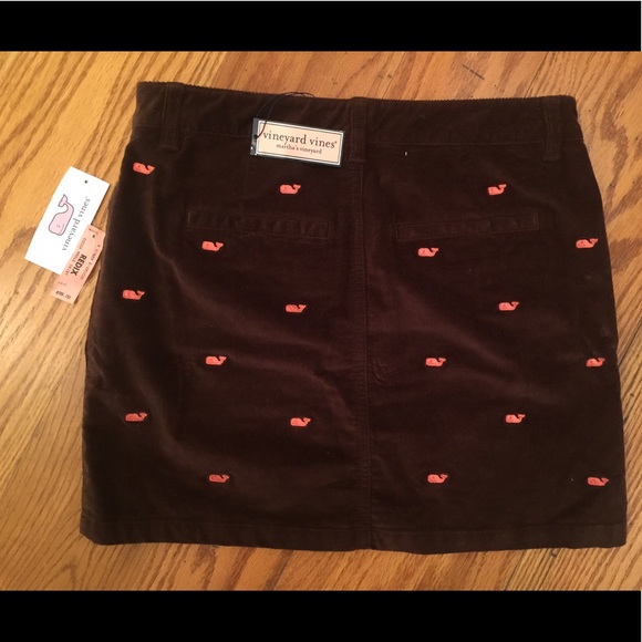 Vineyard Vines, Brown - Picture 2 of 2
