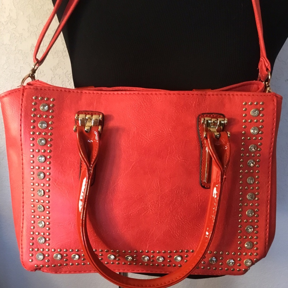 Stud Purse