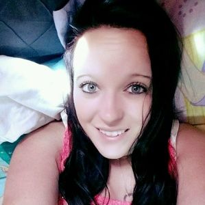 Meet your Posher, Kendra