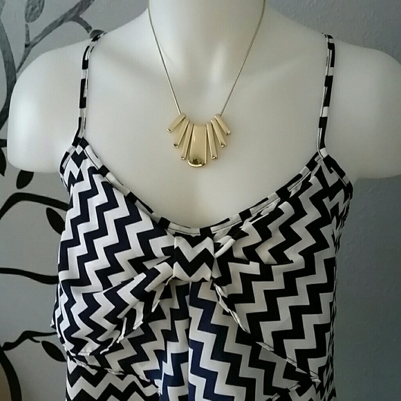 Moa Moa Top - Sz M - Picture 2 of 4