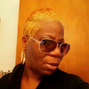 Meet your Posher, Tracy