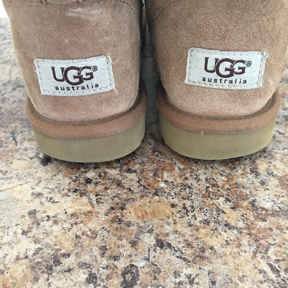 UGG SOLDDD!
