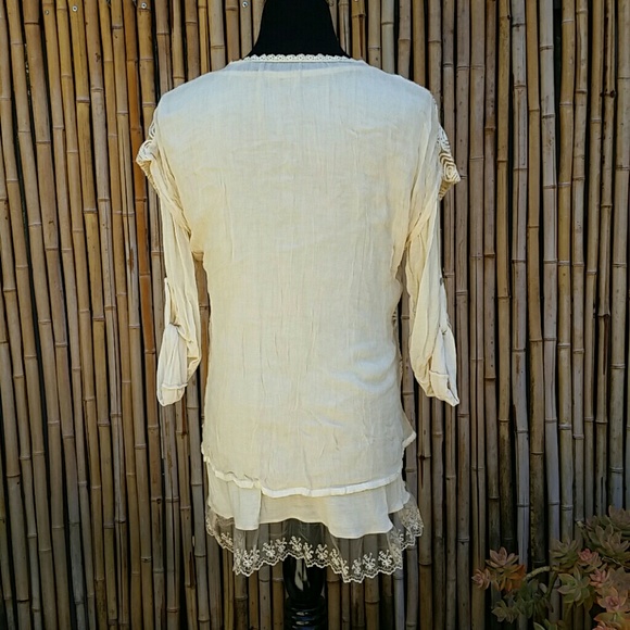 🌸LAST ONE ~ NEW YEAR SALE🌸 BRAND NEW Ivory Rose Applique Tunic & Vest Set OS - Picture 3 of 8