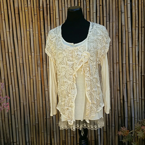 🌸LAST ONE ~ NEW YEAR SALE🌸 BRAND NEW Ivory Rose Applique Tunic & Vest Set OS - Picture 6 of 8