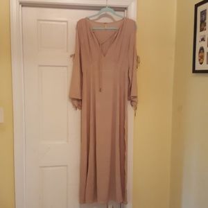 FP Prettiest thing Cold shoulder sz S nwot