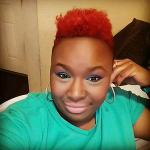 Meet your Posher, Tricia