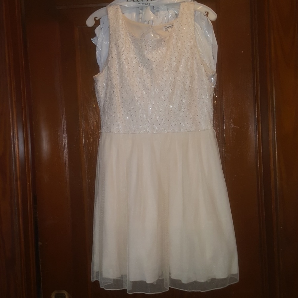 Nude homecoming/ formal dress