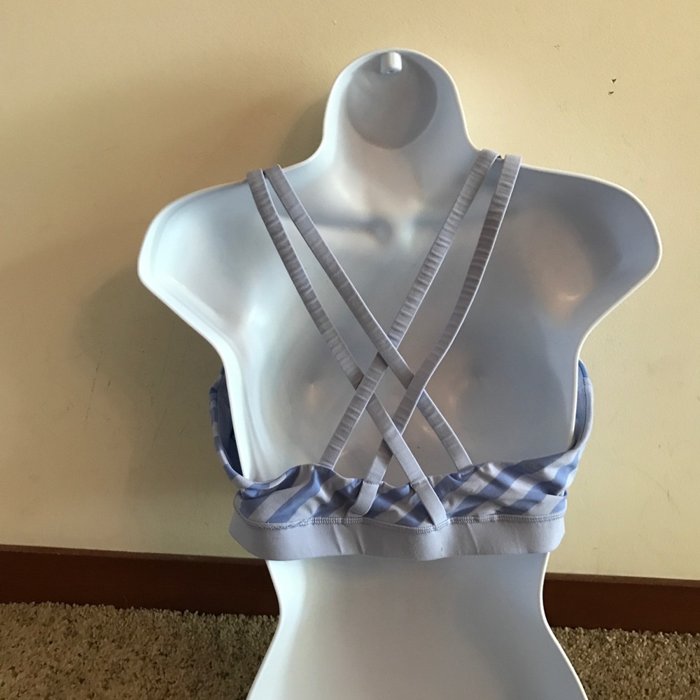 Lululemon bra