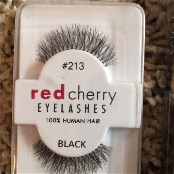 Red Cherry & V Luxe by I Envy Lashes - Picture 1 of 2