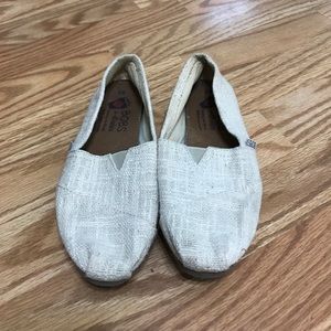 Bobs off white flats! SIZE 6