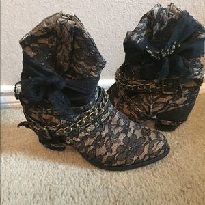 Lace booties size 8.5.