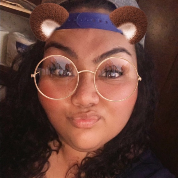 Meet your Posher, Azadeh - Picture 4 of 8